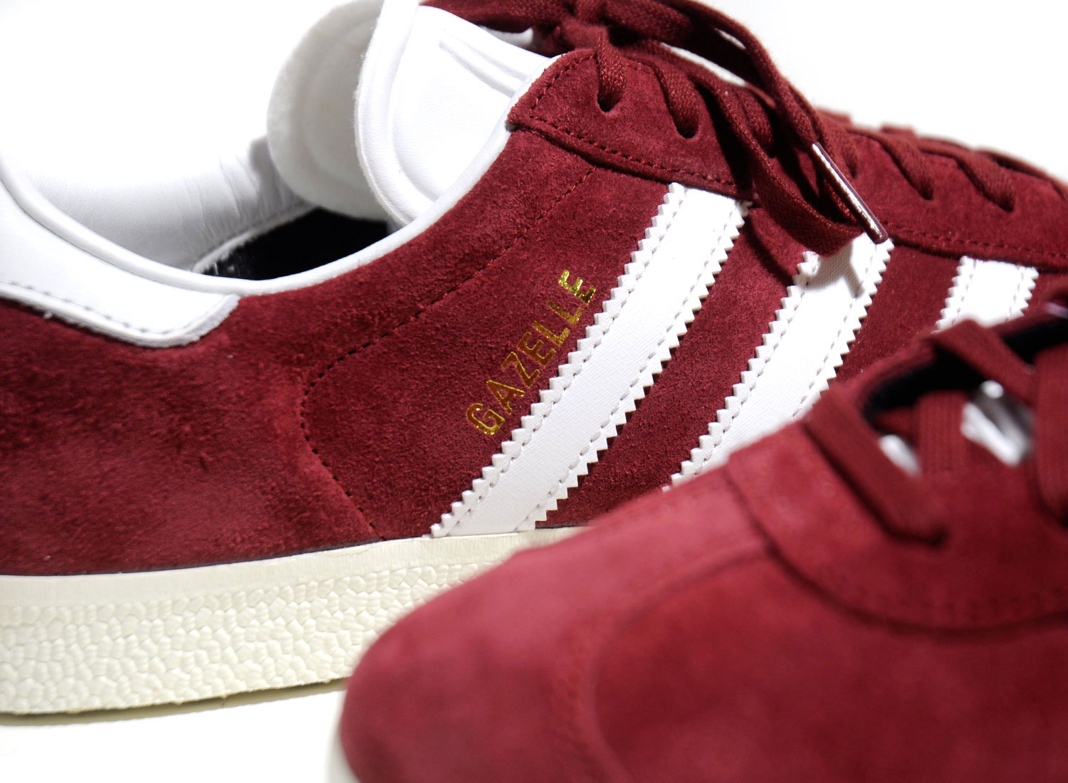 adidas gazelle burgundy