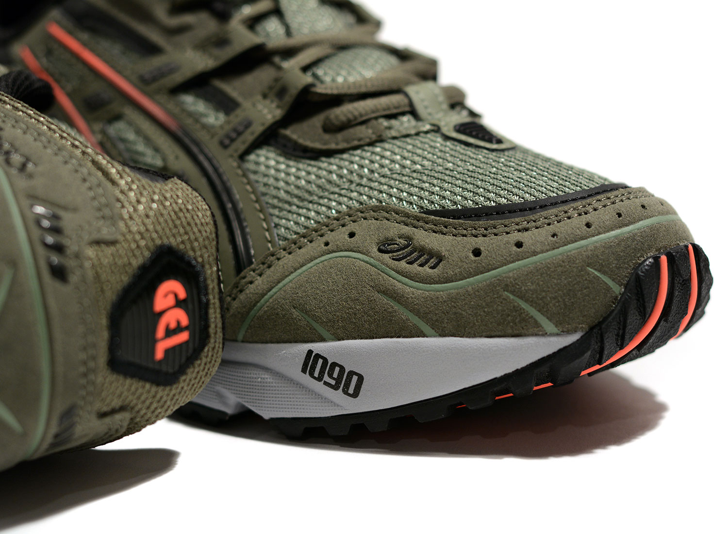 asics gel 1090 green