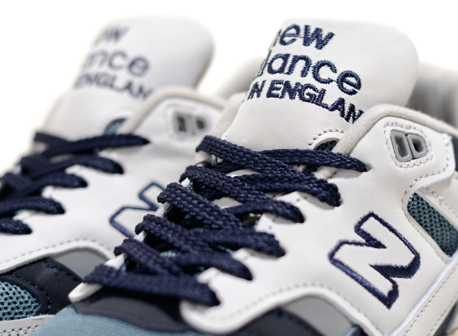 new balance navy 530