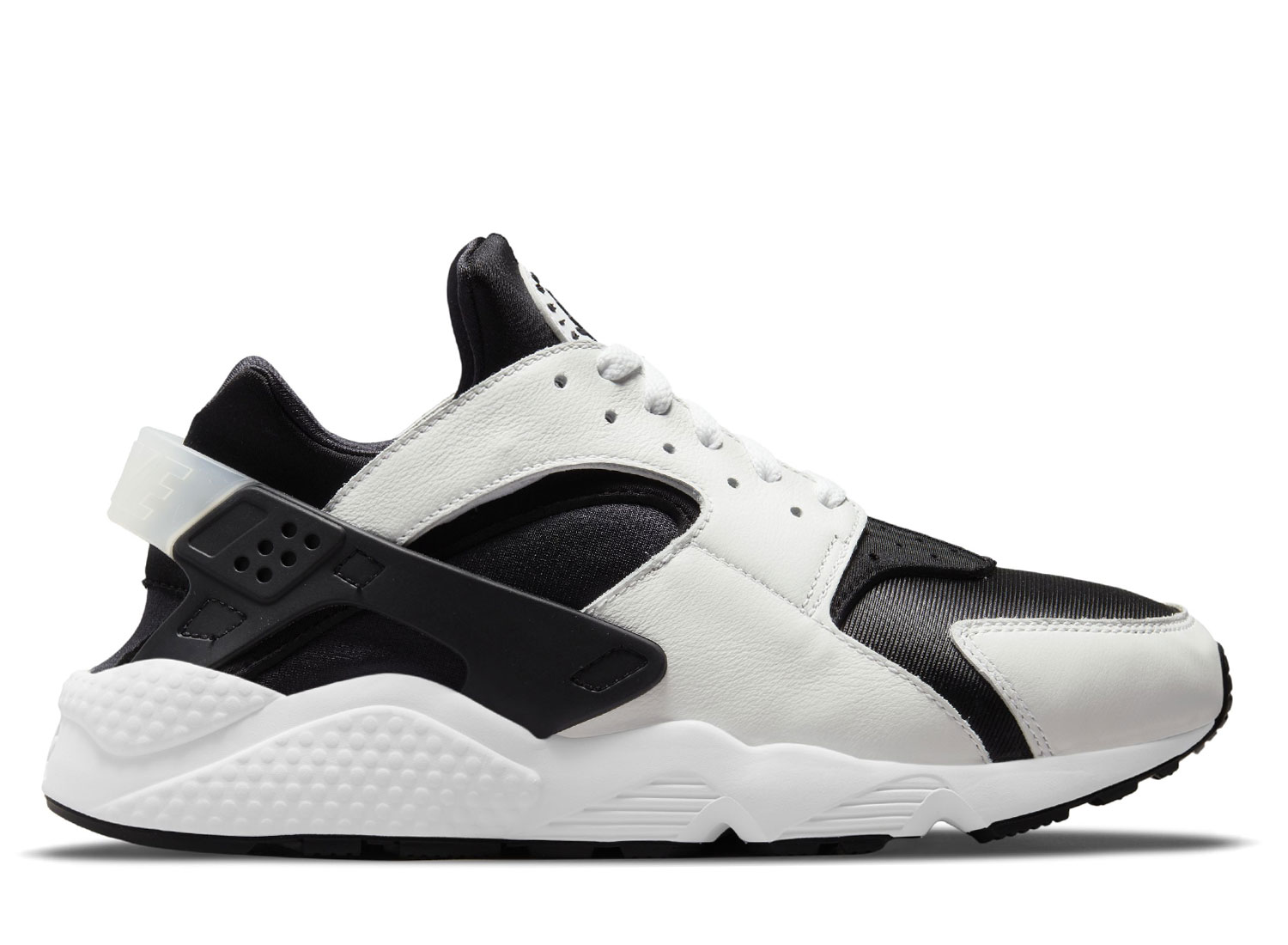 Huarache blanche et noir on sale