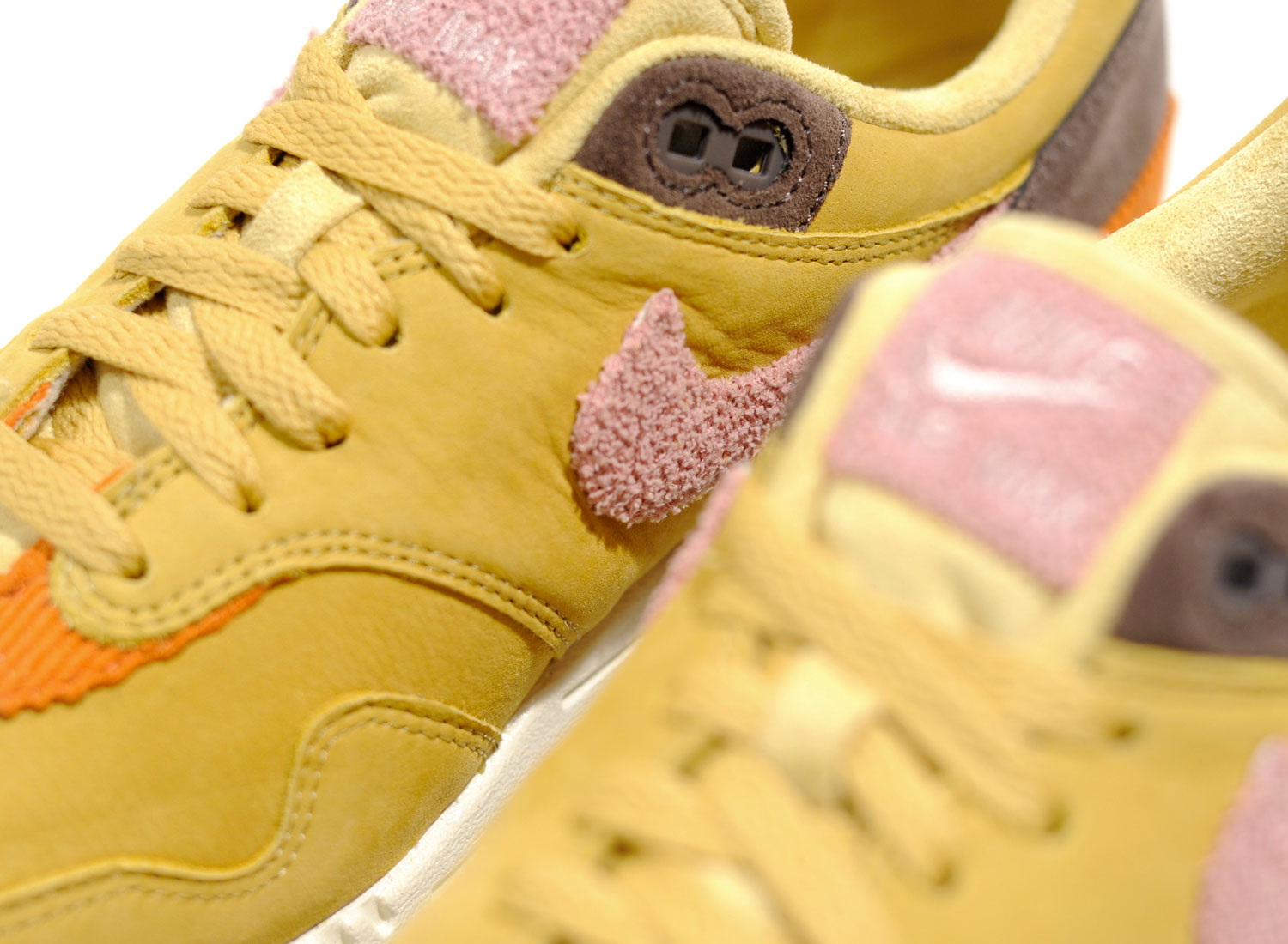 air max 1 crepe bacon