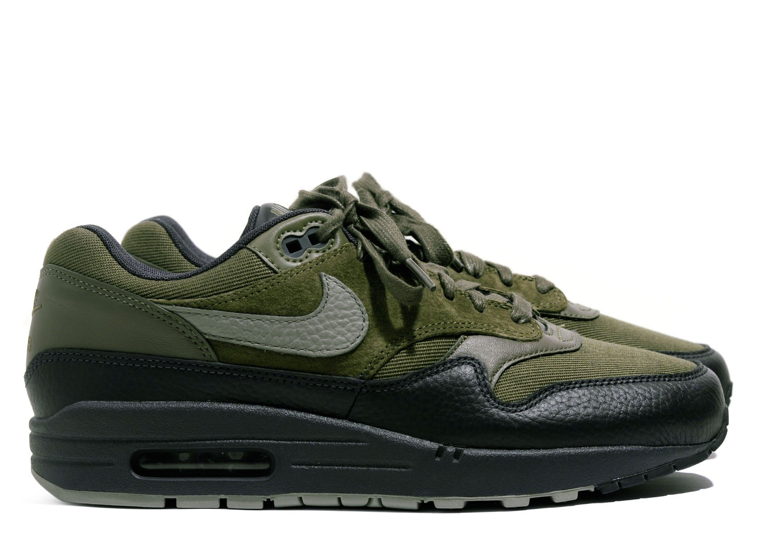 nike air max olive