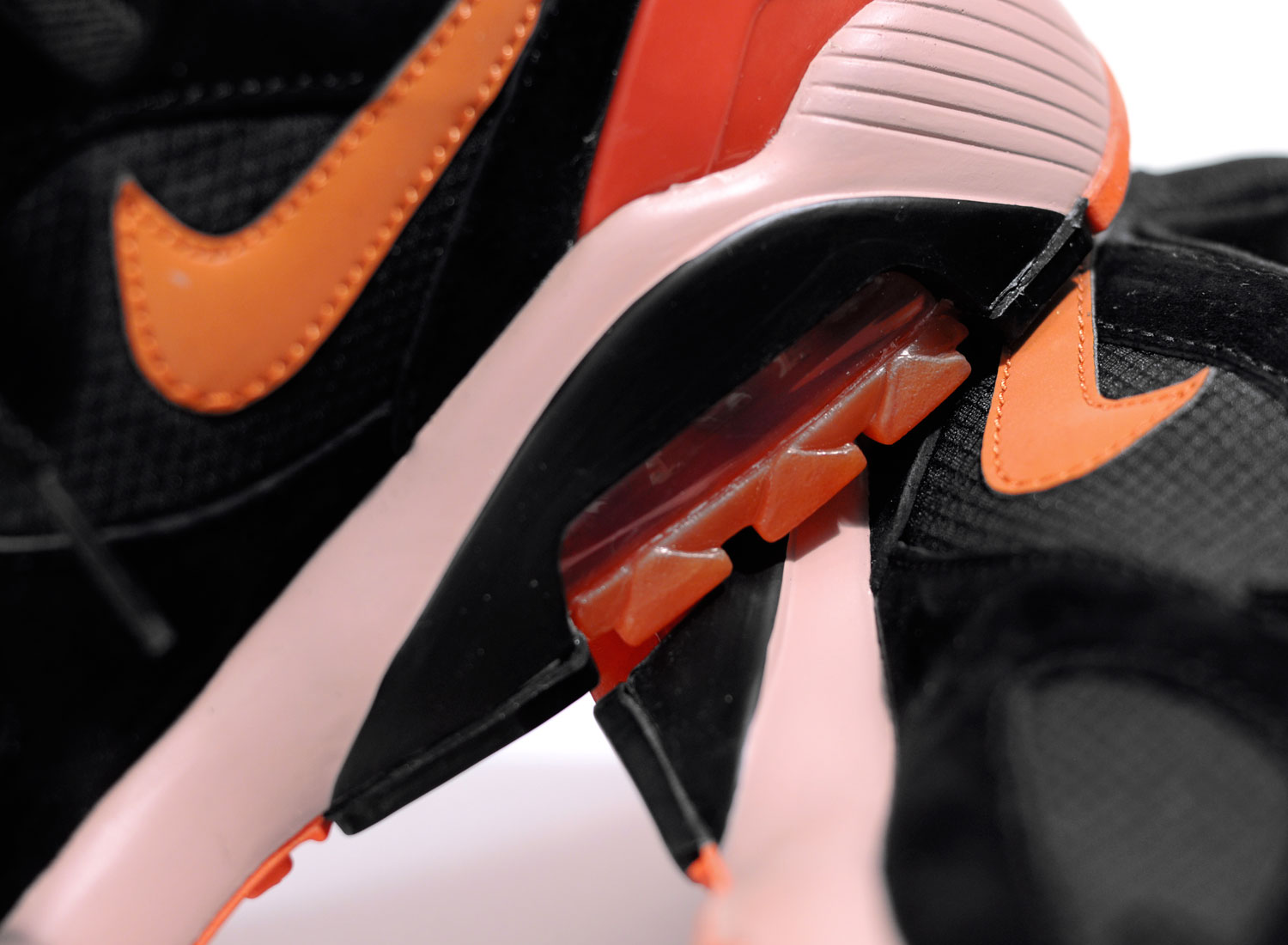 air max 180 black orange