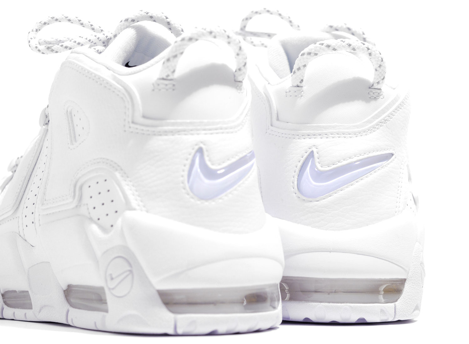 nike air more uptempo 96 triple white