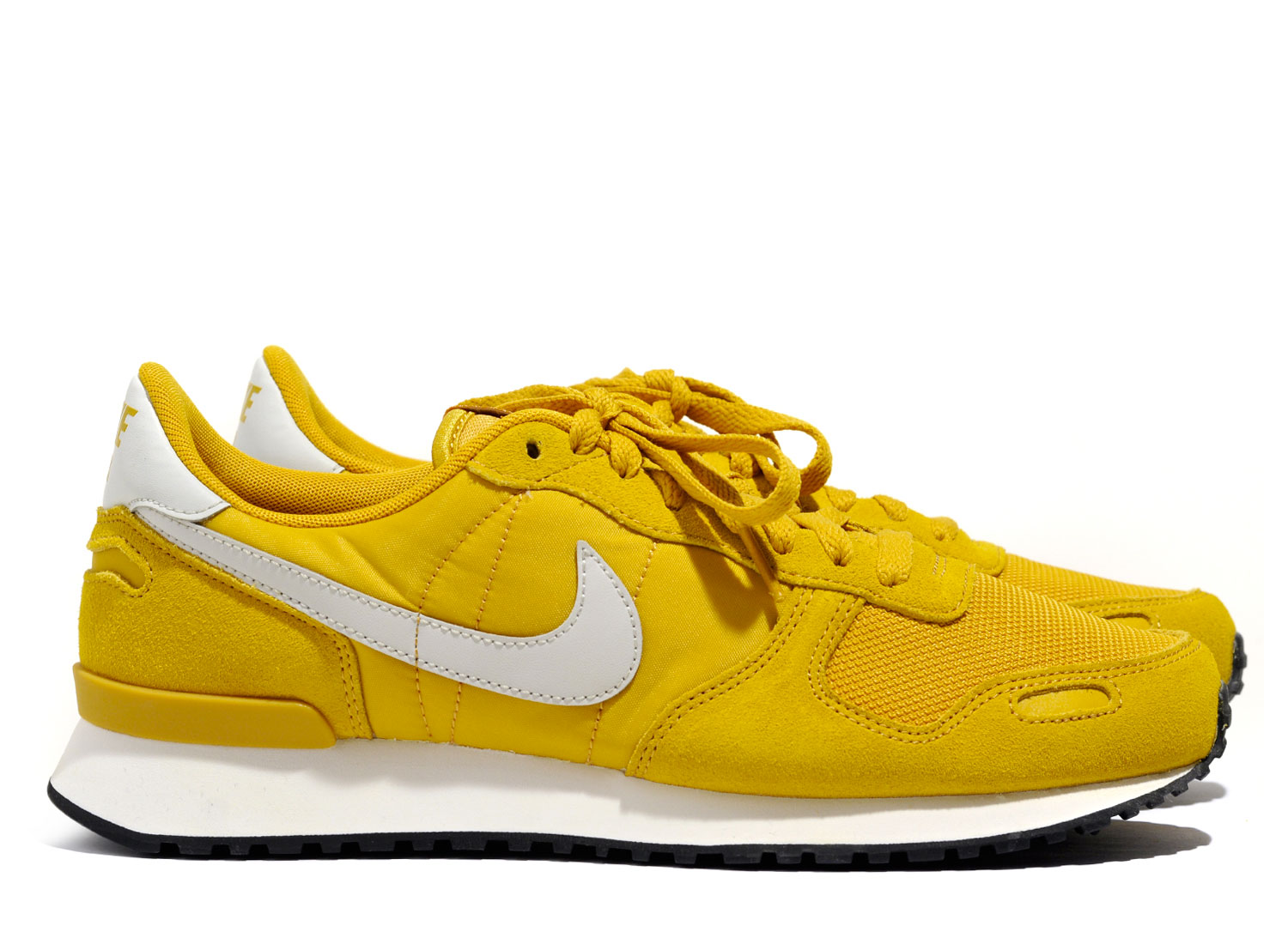nike air vortex mineral yellow