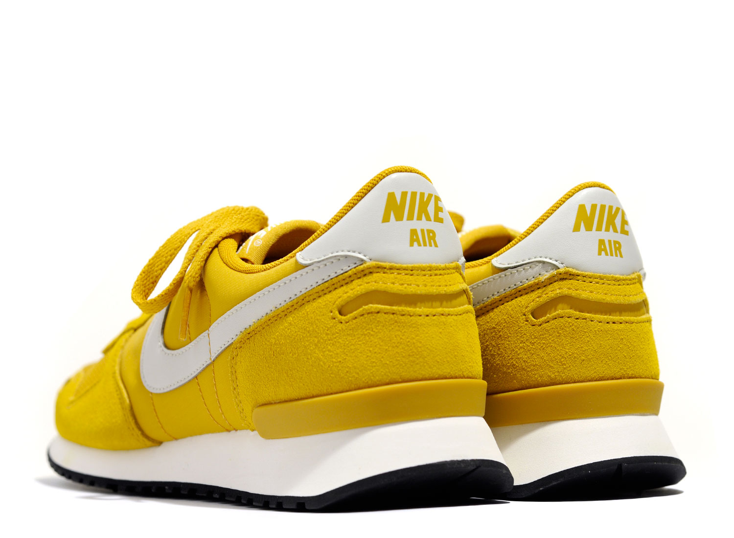nike air vortex yellow
