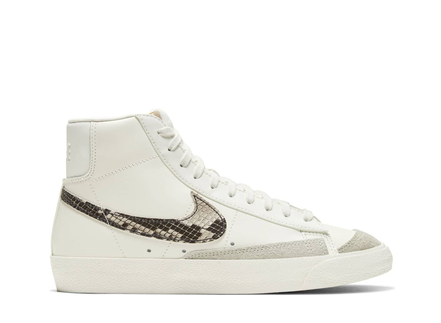 nike blazer low snake
