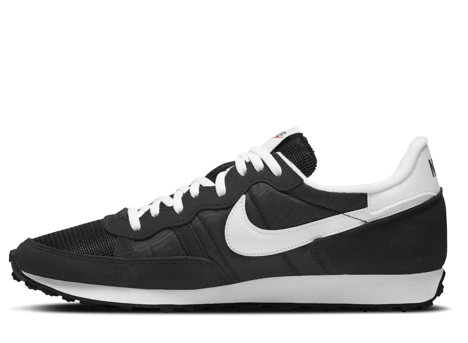 peach color nikes