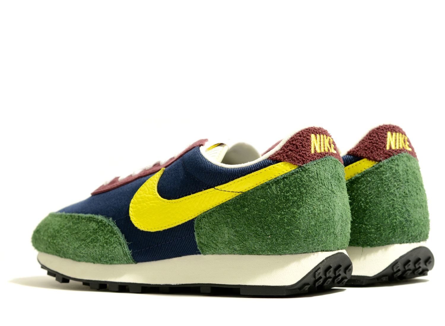 nike strike obsidian