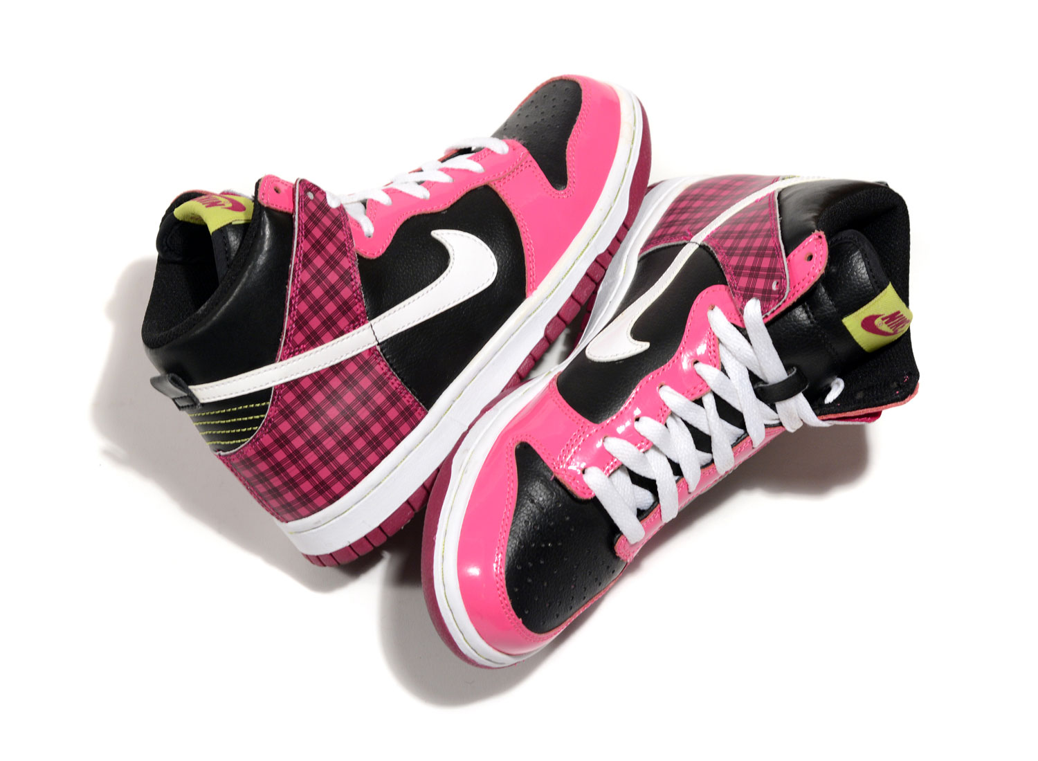 nike dunk low se black chocolate copa & pink stockx