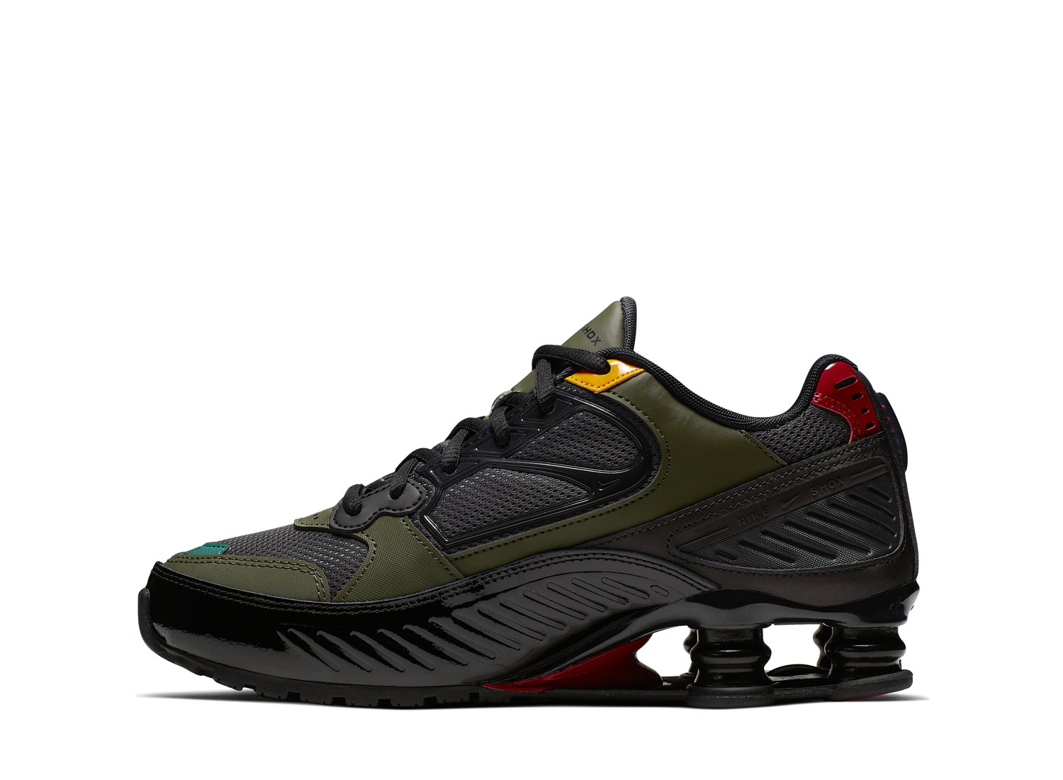 nike shox enigma 9000 trainers in black and silver