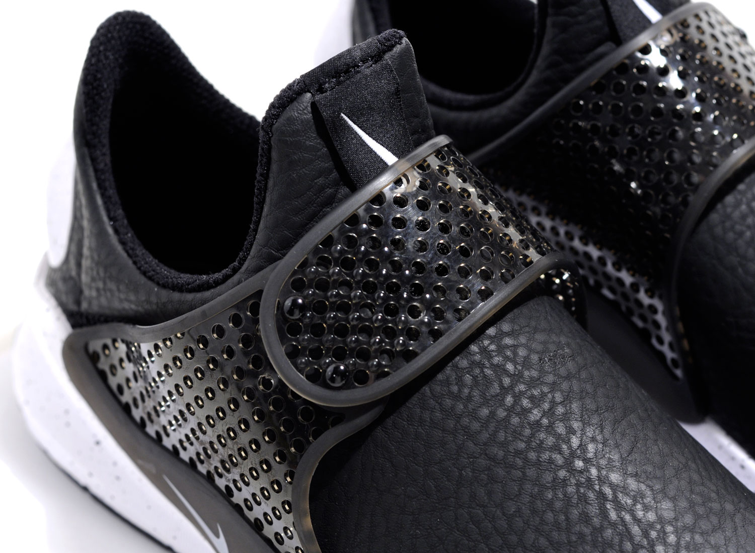 nike sock dart leather