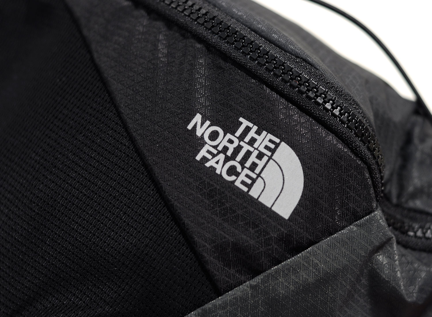 thenorthfacelumbnicalbumbaglgrey2.jpg