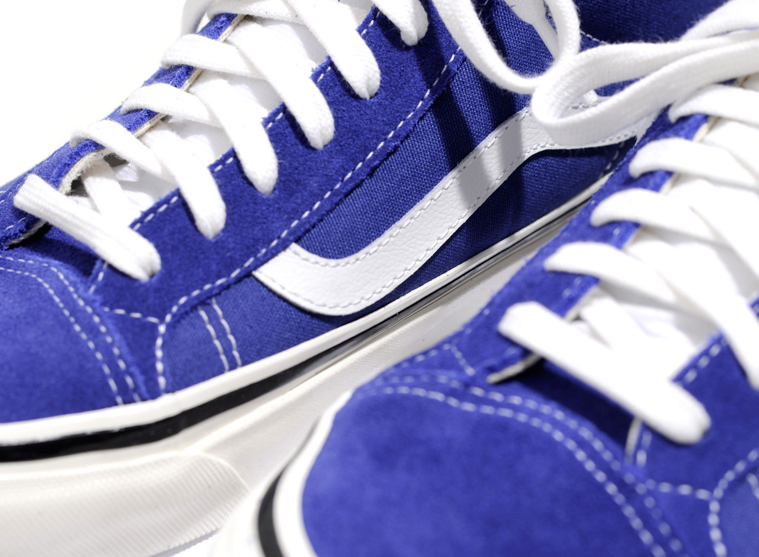 vans 37