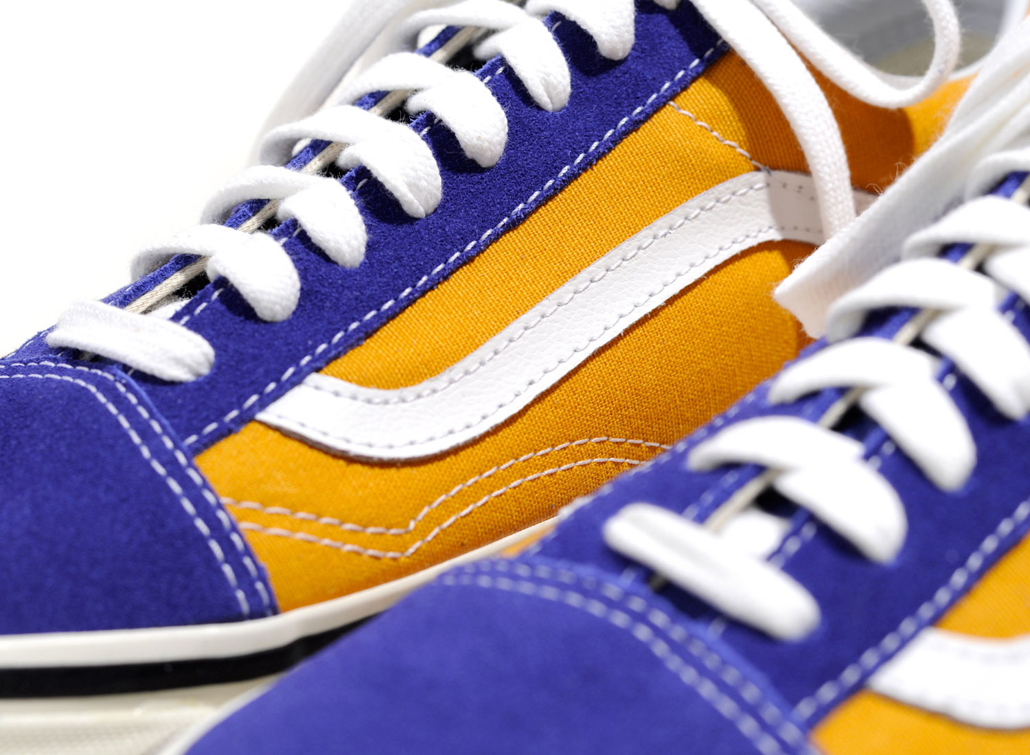 vans anaheim old skool sneakers in og blue and gold vans anaheim old skool sneakers in og blue and gold