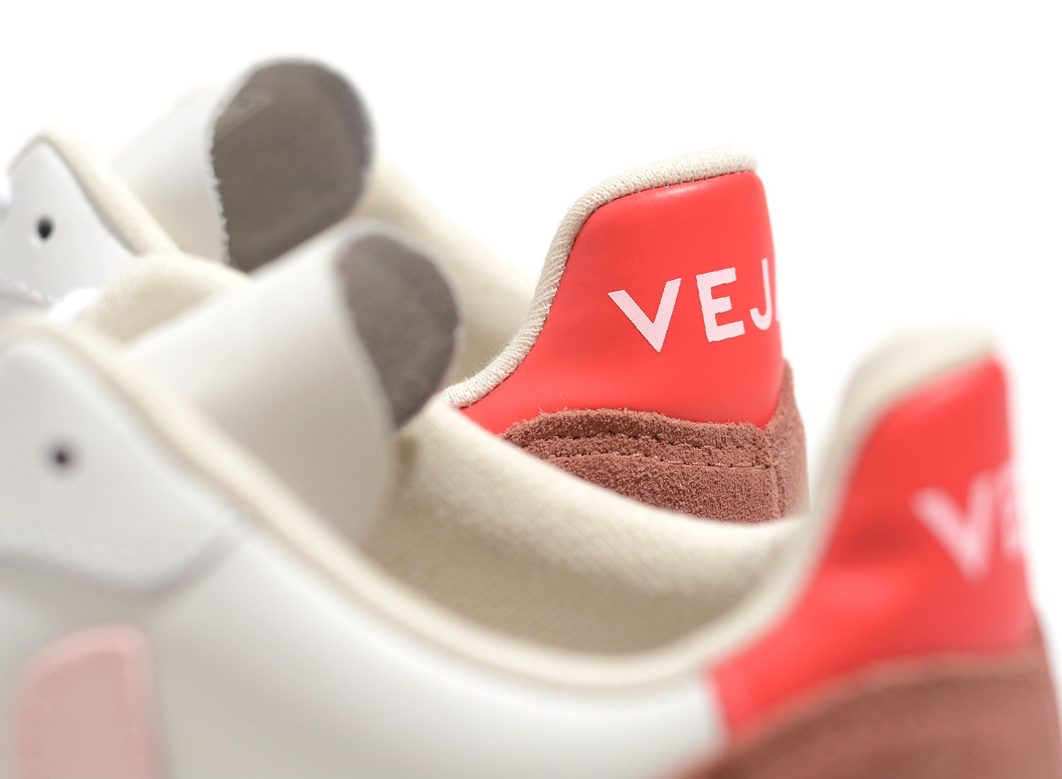veja v10 petale rose