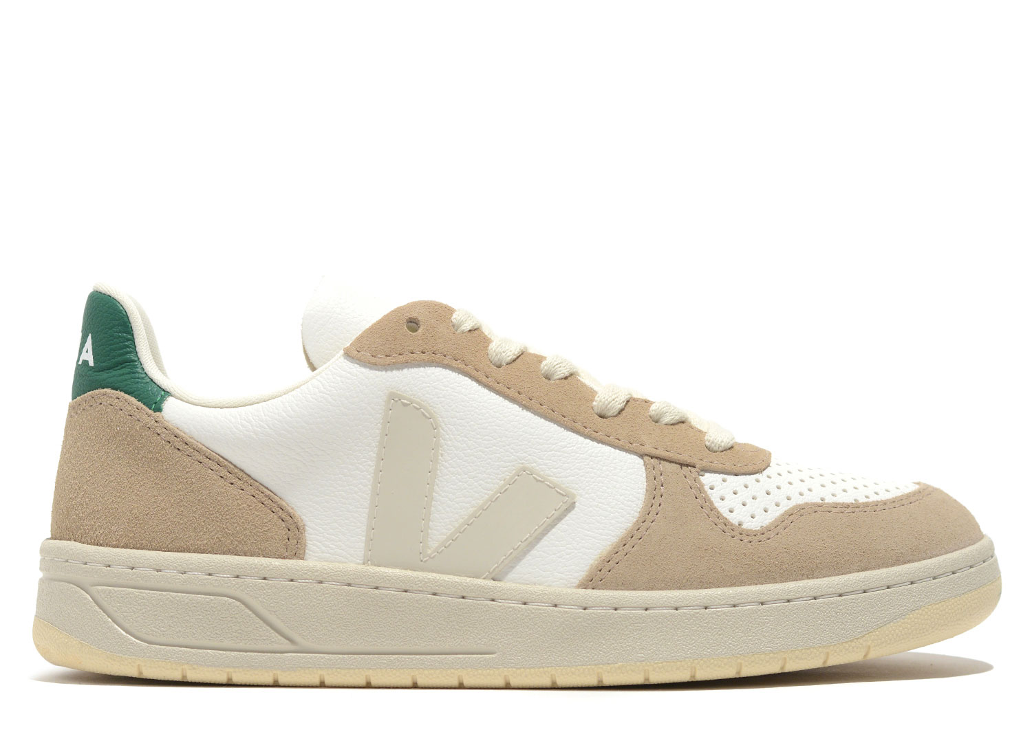 veja v10 leather extra white sarhara emeraude