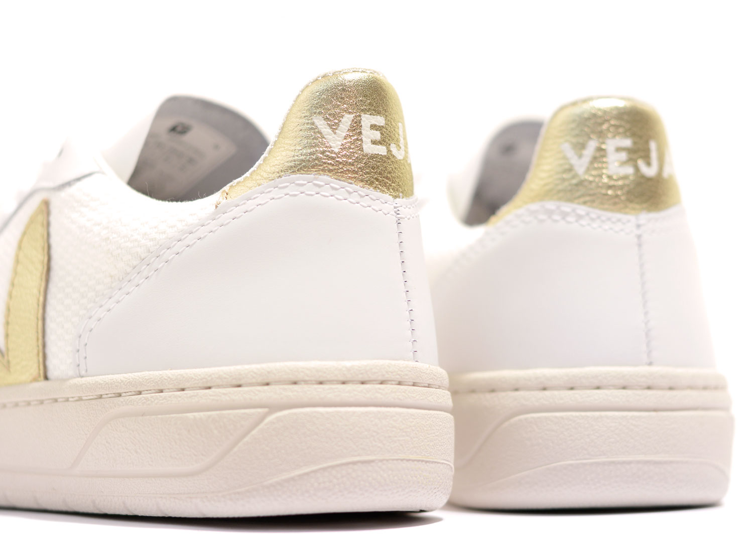v10 b mesh white gold