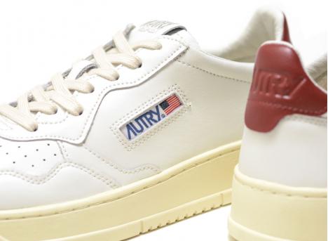 Autry Medalist Low LL68 Leather White / Syrah