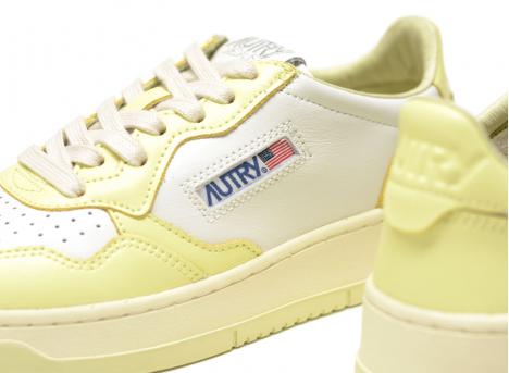 Autry Medalist Low WB36 Leather White / Lime Yellow