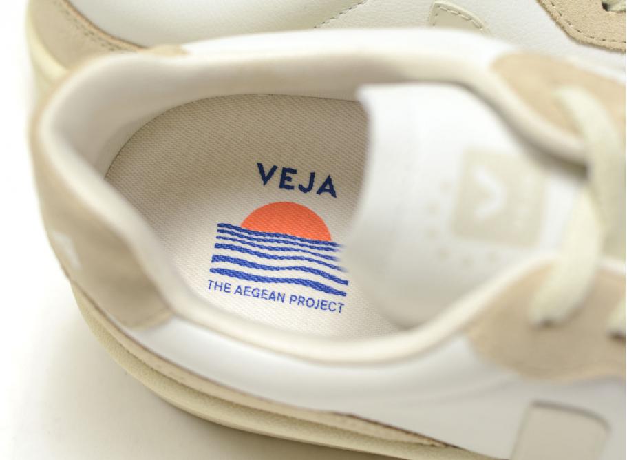 Veja V90 Extra White Pierre Almond Novoid Plus