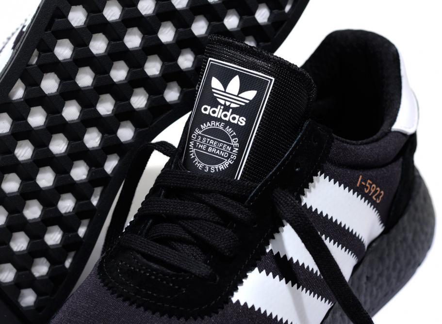 Propuesta alternativa Sada explosión Adidas Iniki I-5923 Black / White CQ2490 / Novoid Plus