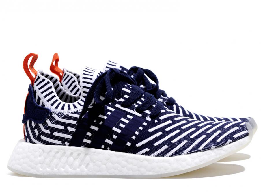 nmd r2 collegiate navy