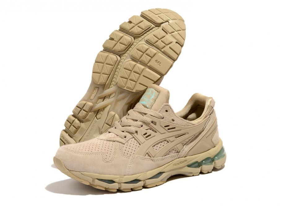 Gel kayano trainers deals