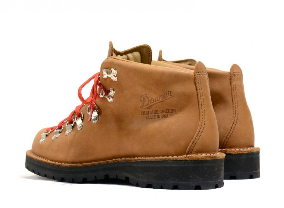 danner mountain light cascade mens
