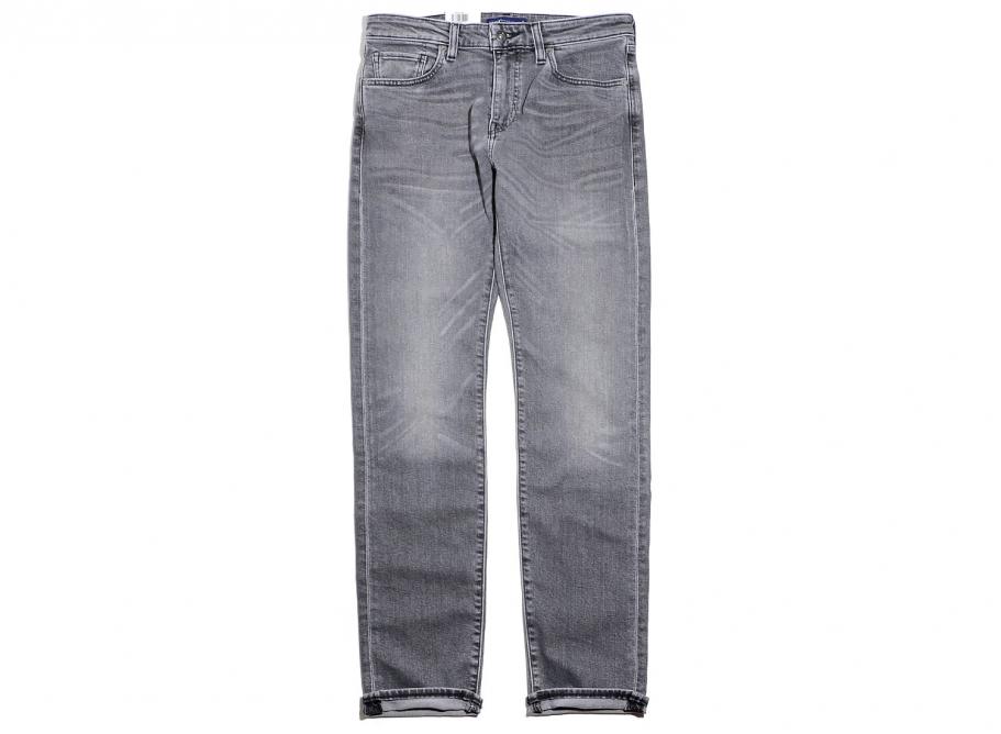 levi's needle narrow