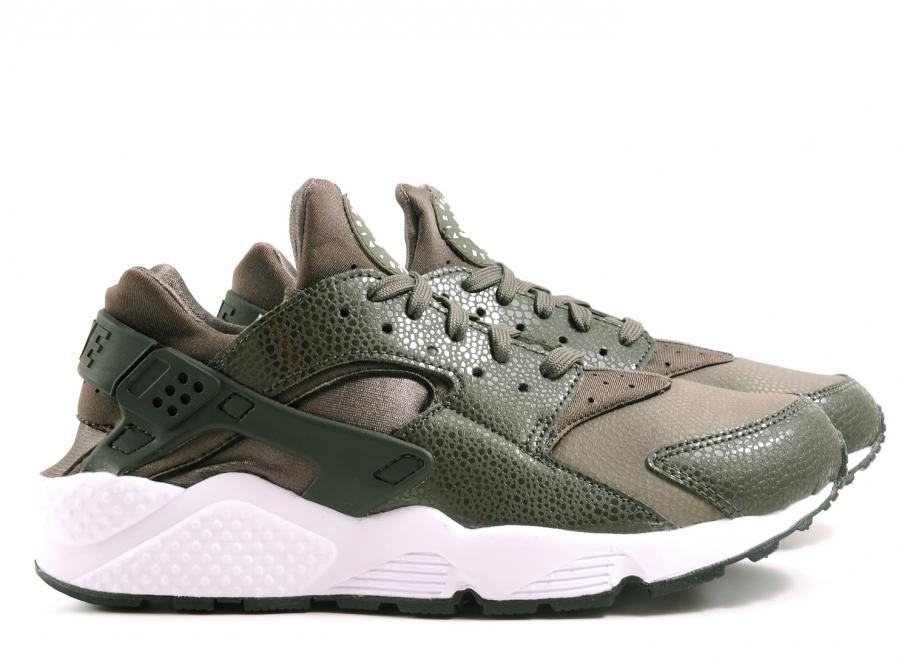 nike huarache femme kaki