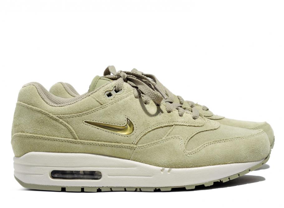 air max 1 neutral olive