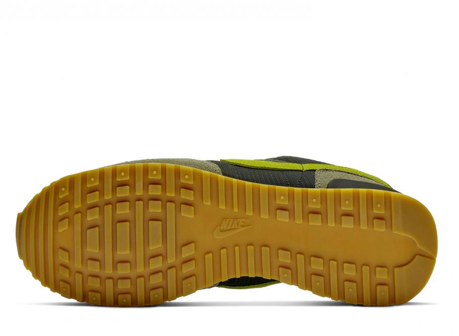 nike air vortex spruce fog