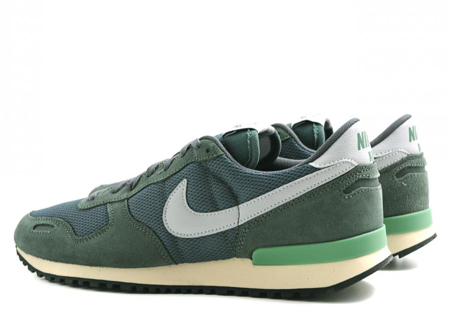 nike air vortex olive green