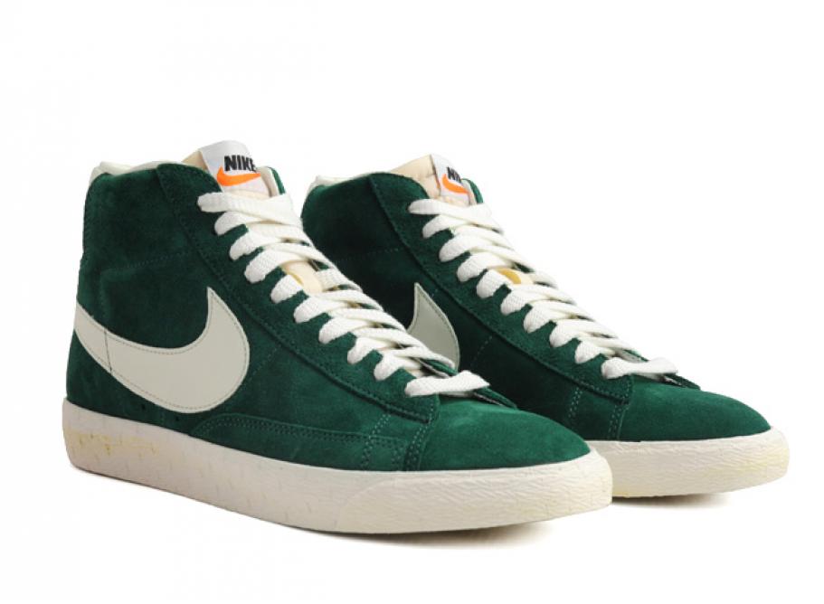 green nike blazers