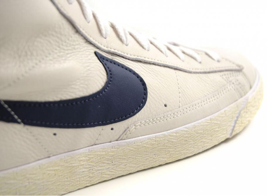 nike sportswear blazer mid premium vintage