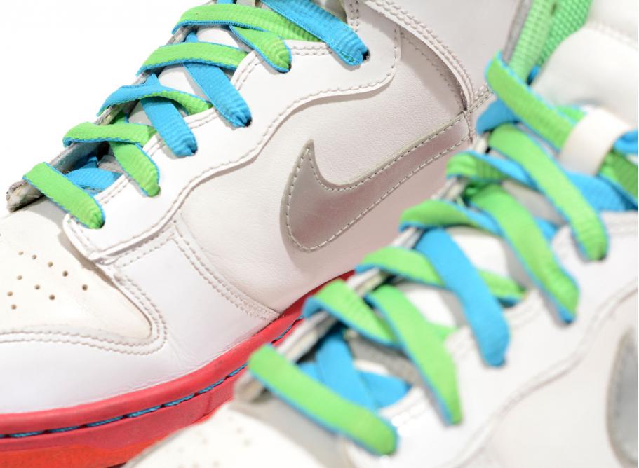 Nike best sale silver 38.5
