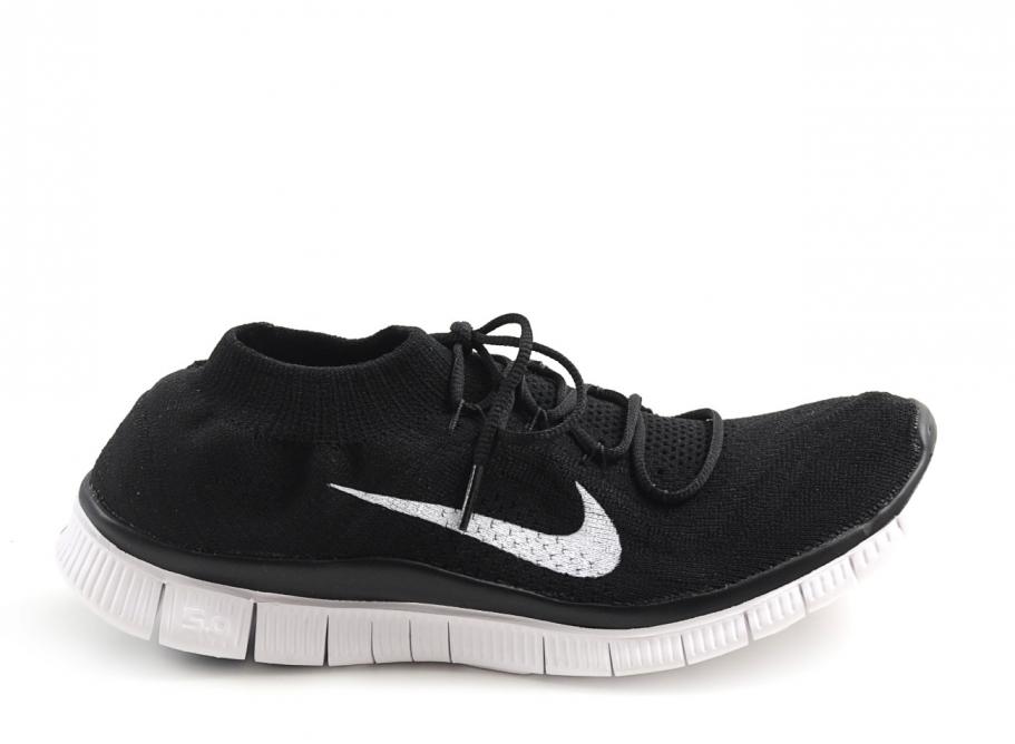 nike free black white