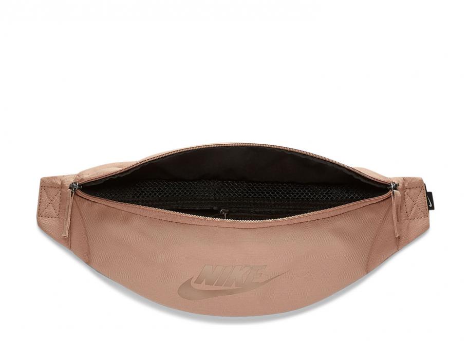 Gold nike deals fanny pack