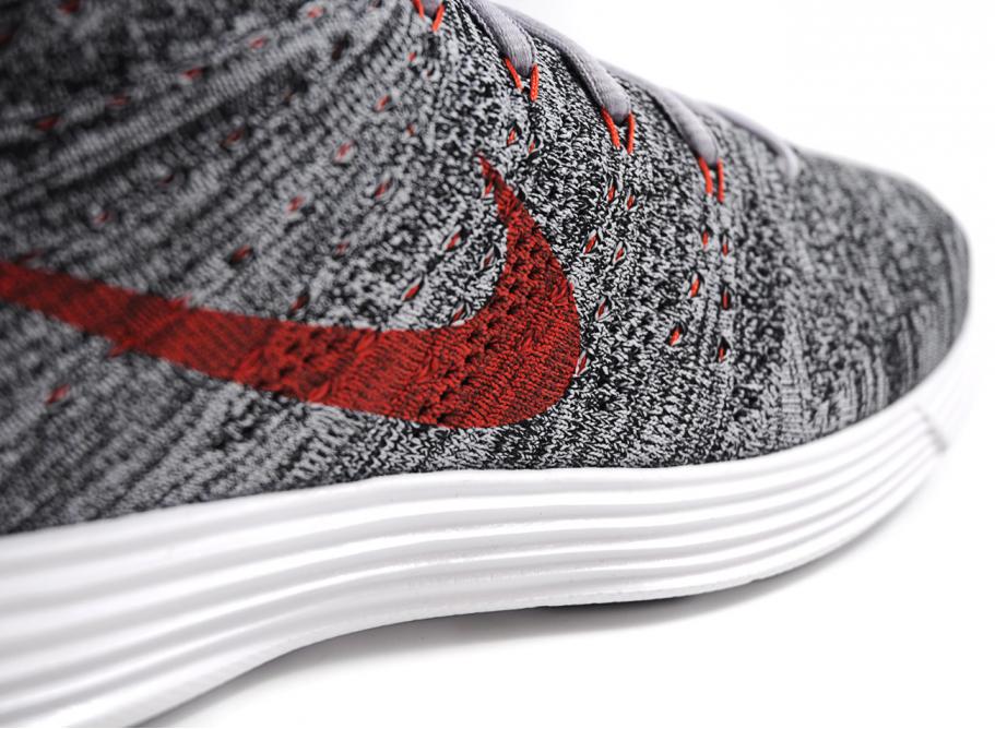 flyknit chukka wolf grey