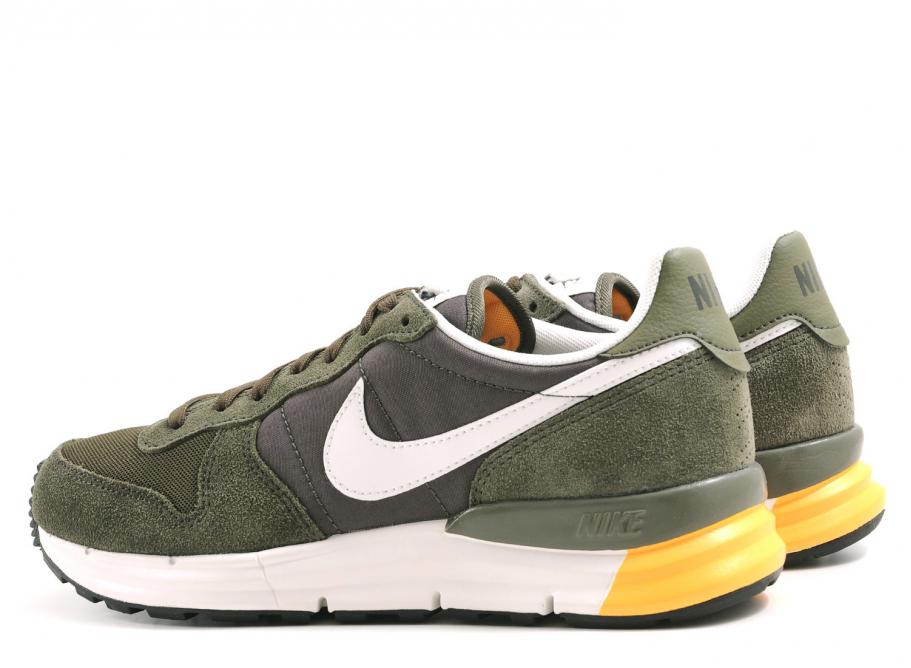 nike internationalist lunarlon