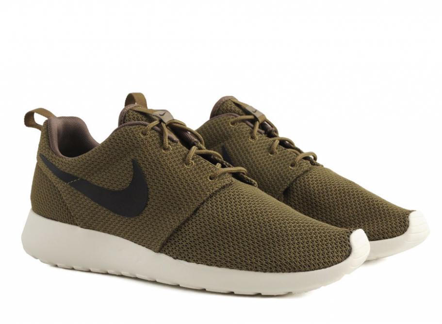 nike roshe run iguana