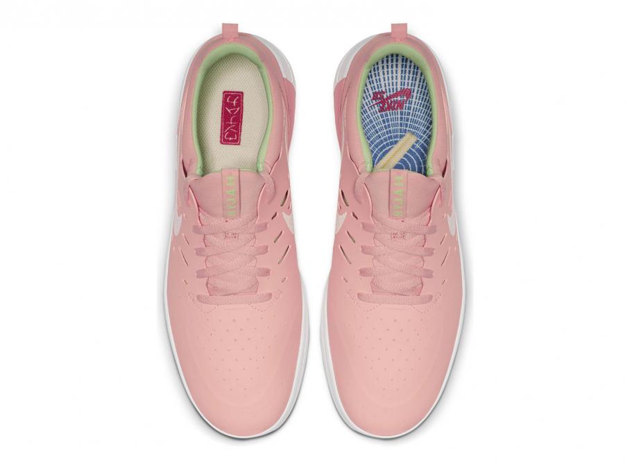 nike nyjah pink