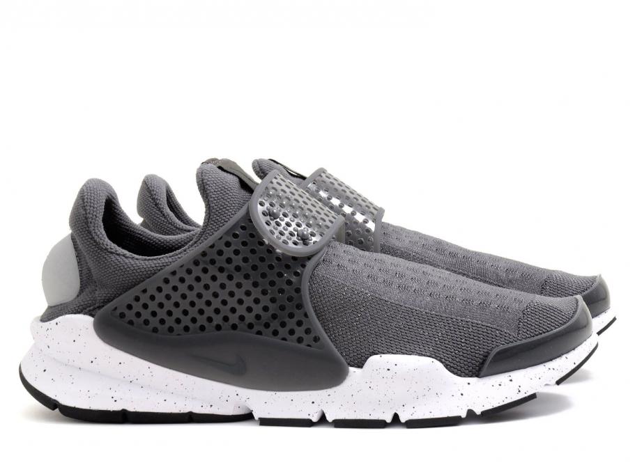 nike 819686
