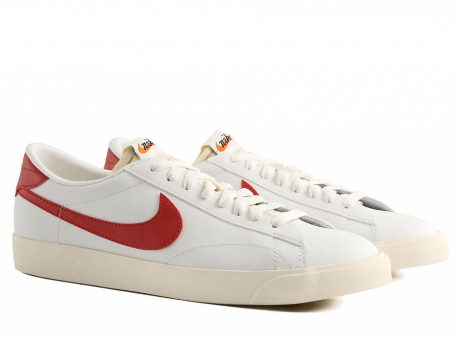 Nike Tennis Classic AC Vintage Summit White / Gym Red / Soldes / Novoid Plus