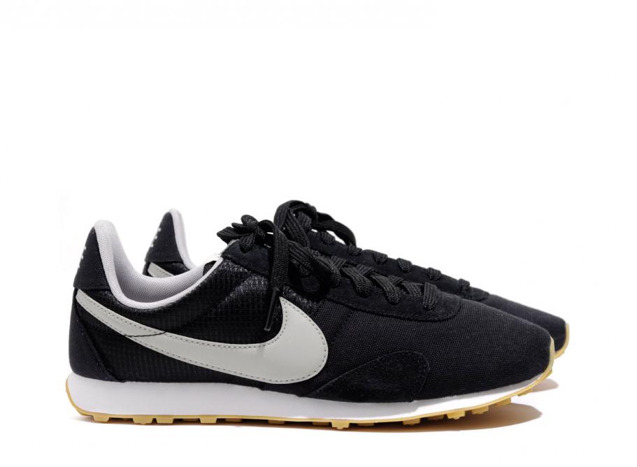 Nike W Pre Montreal Racer Vintage Black / Novoid