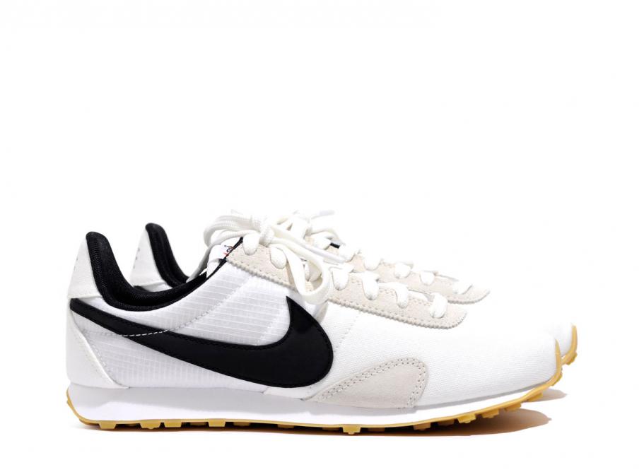 nike montreal racer vintage white