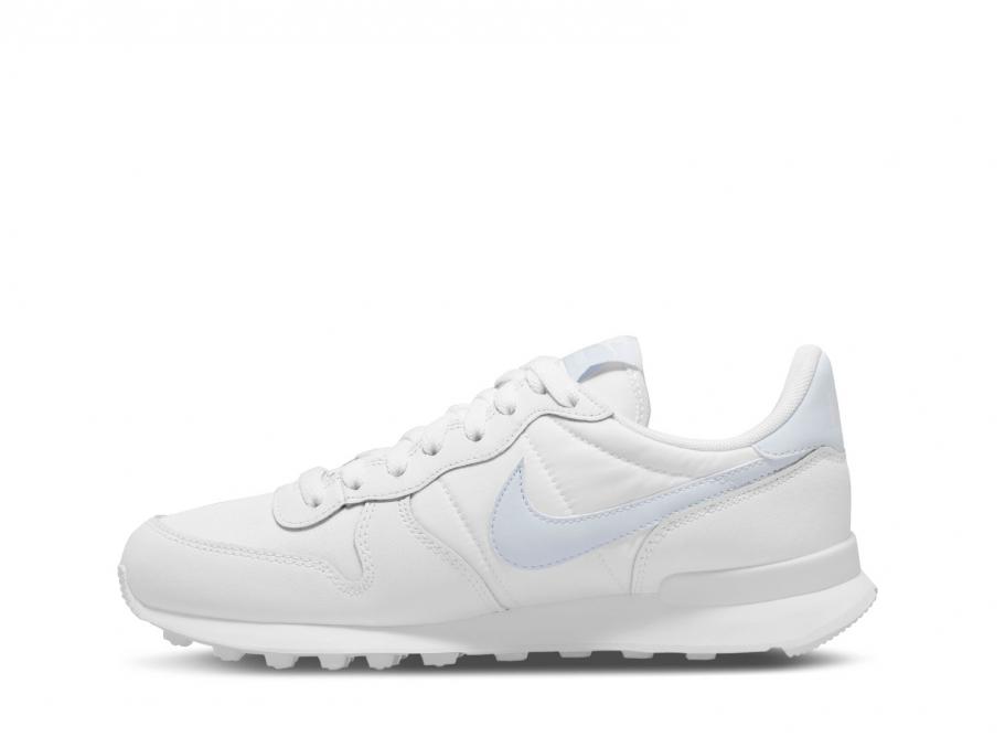 nike internationalist white grey