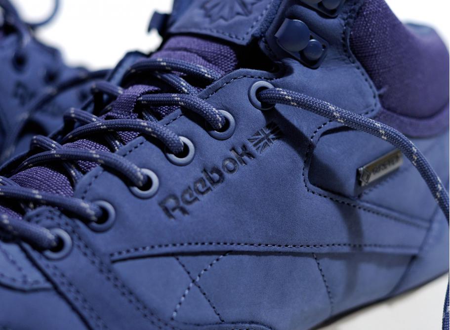 reebok classic leather mid goretex