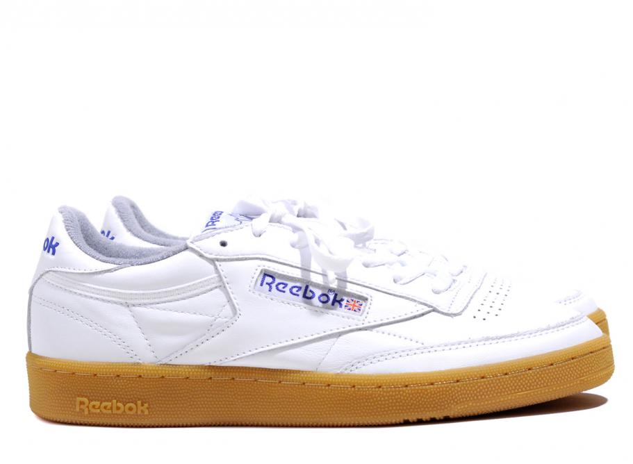 reebok club c 85 sneakers with gum sole in white bs7635